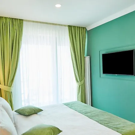 Azaleea Mamaia Nord 3*