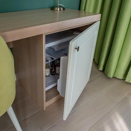 酒店 Azaleea Mamaia Nord 3*