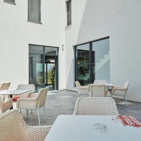 Azaleea Mamaia Nord 3* Năvodari