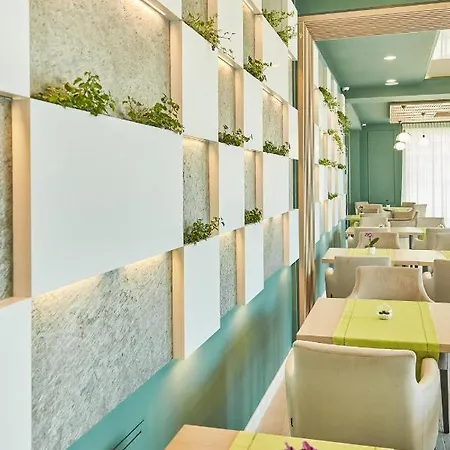 Hotel Azaleea Mamaia Nord Năvodari