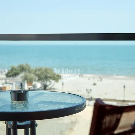 Azaleea Mamaia Nord Hotel 3*