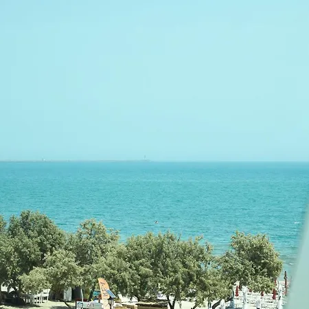 Azaleea Mamaia Nord 3* Năvodari