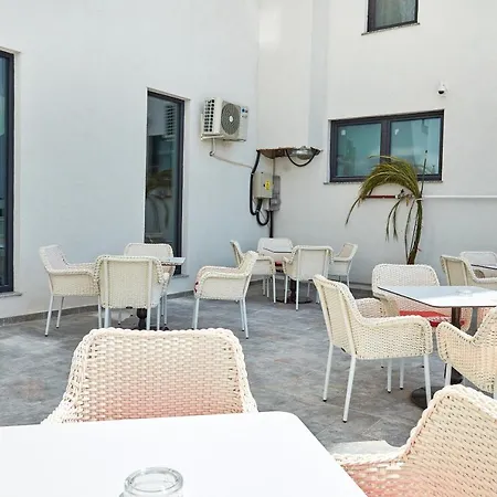 Azaleea Mamaia Nord Năvodari